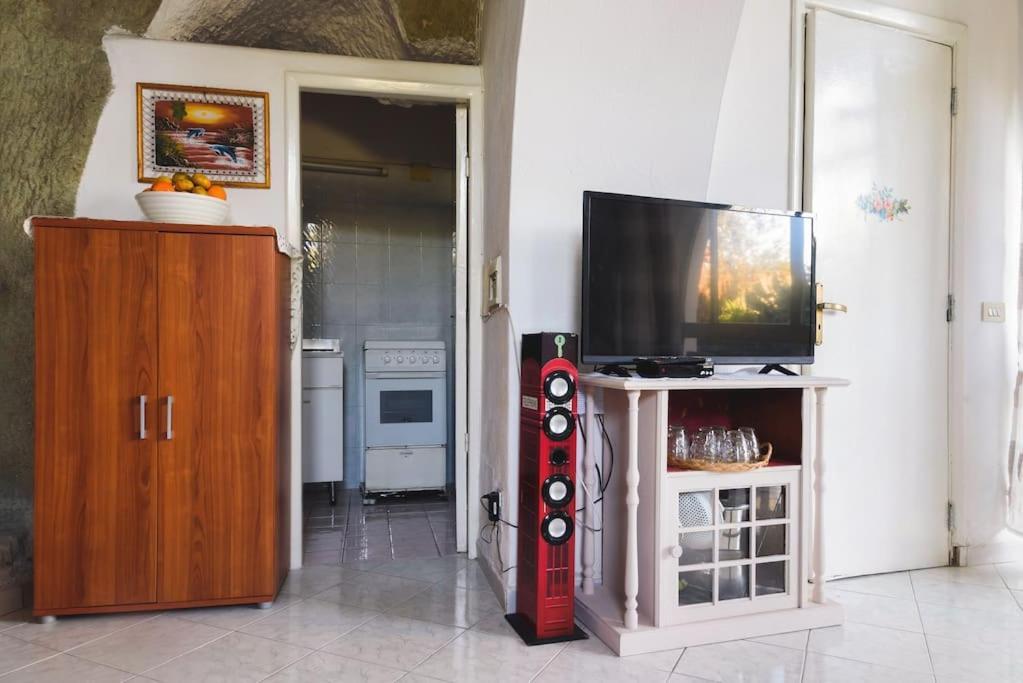 Appartamento In Pietra Di Tufo Verde Ischitana, Forio Forio  Ngoại thất bức ảnh