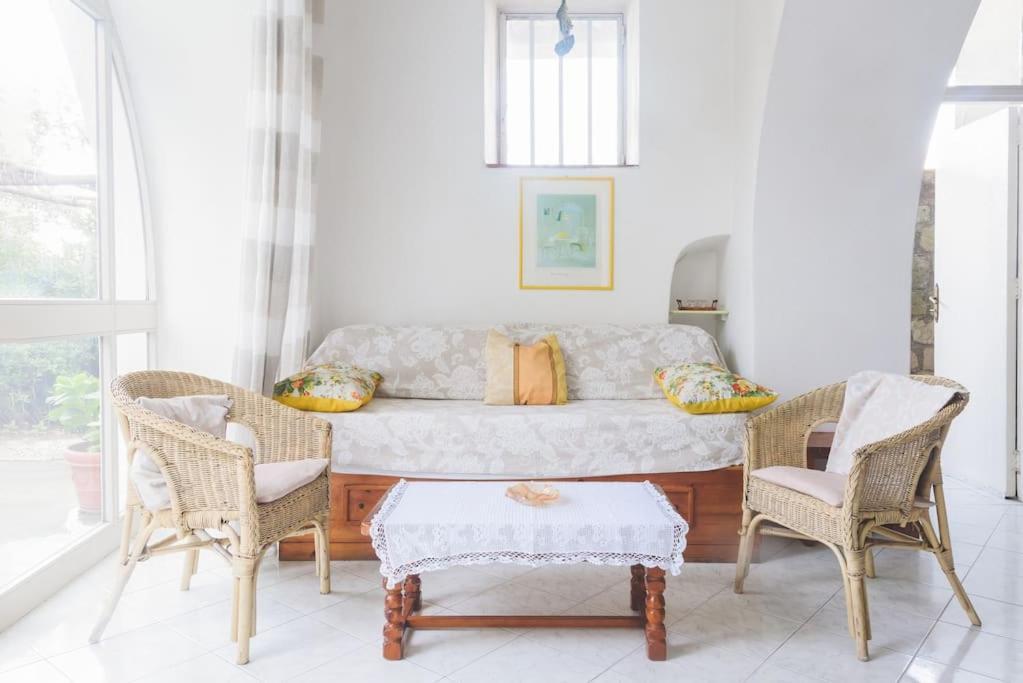 Appartamento In Pietra Di Tufo Verde Ischitana, Forio Forio  Ngoại thất bức ảnh